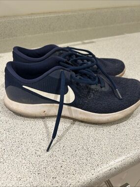 Nike Navy and White Low-Top Running Sneakers